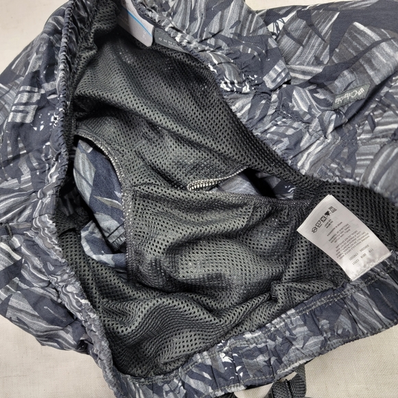 Columbia Black Gray Mesh lined 8 Inch inseam Mens Medium Swim Trunks Board short - Picture 4 of 6